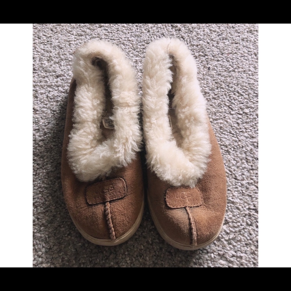Ugg Slipper Fawn Size 5